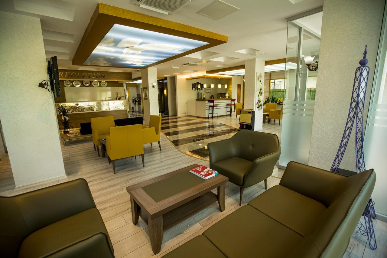 Altinpark Hotel ไคเซรึ ภายนอก รูปภาพ